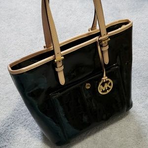 Gently Used MK Medium Jet Set Tote